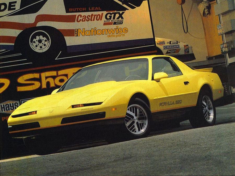  Pontiac Firebird Formula 350 1987 года  (фото 3 из 3)
